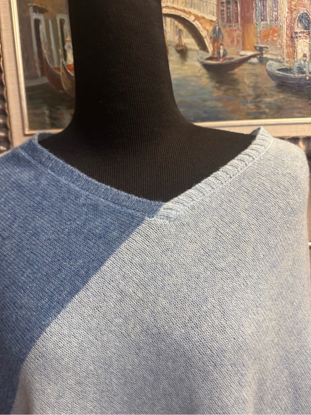 BERYLL 100% Cashmere Colorblock Poncho Wrap Blue Gray Layers Quiet Luxury OS - Picture 16 of 17